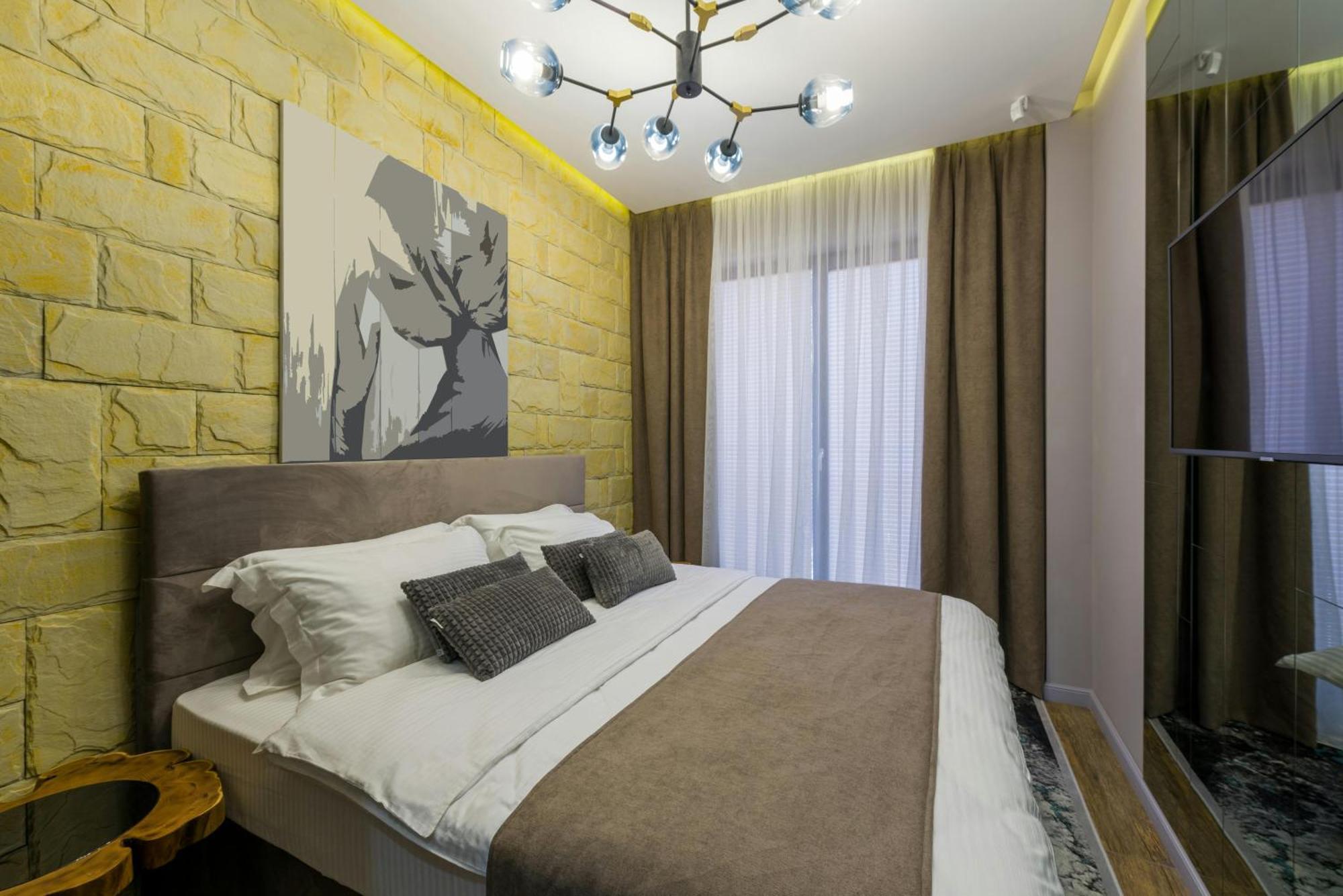 Asian Blue Hotel New Delhi